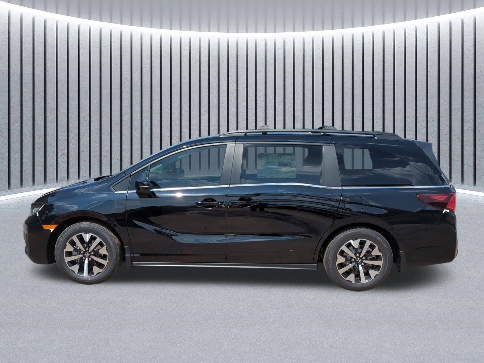 New 2026 Honda Odyssey EX-L image 8