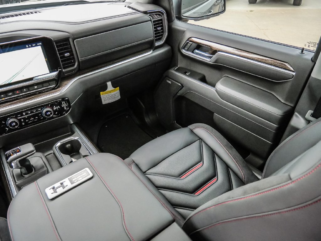 New 2025 Chevrolet Silverado 1500 RST w/ Convenience Package II AWD/4WD image 39