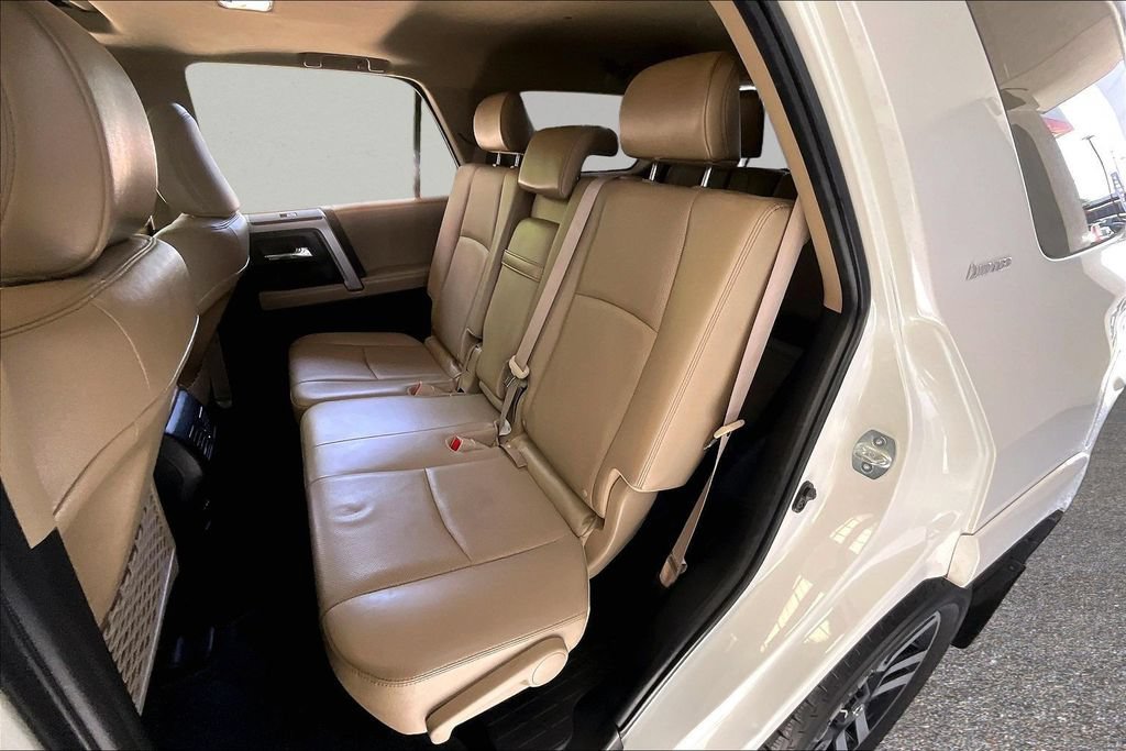 Used 2016 Toyota 4Runner Limited AWD/4WD image 24