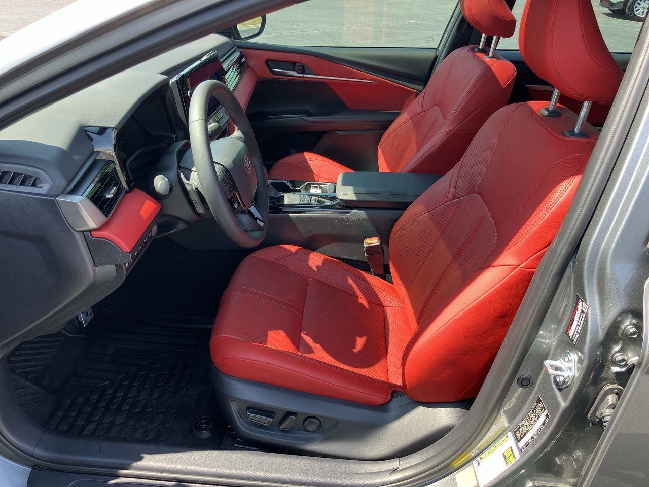 Used 2025 Toyota Camry XSE w/ Premium Plus Package image 15