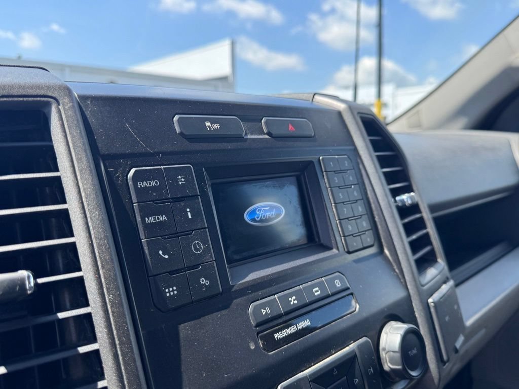 Used 2022 Ford F250 XL w/ Power Equipment Group RWD image 16