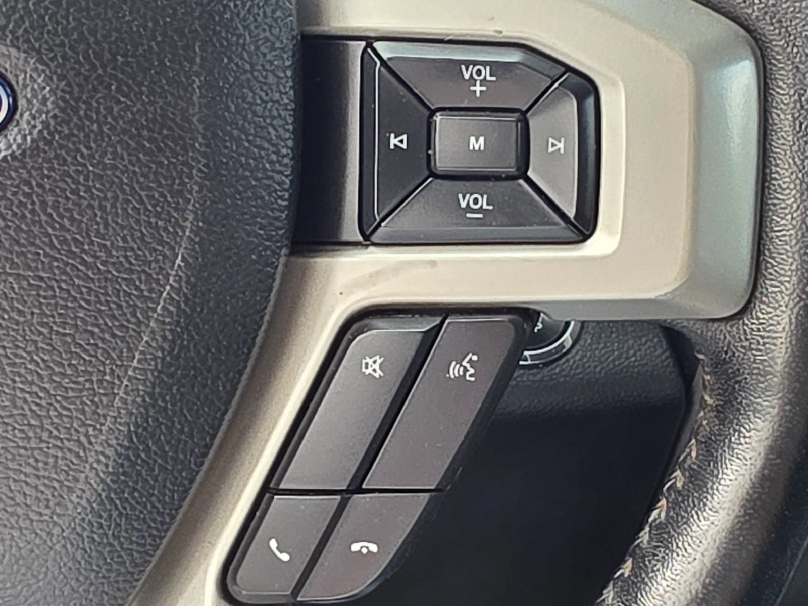 Used 2018 Ford F250 Lariat w/ Lariat Ultimate Package AWD/4WD image 22