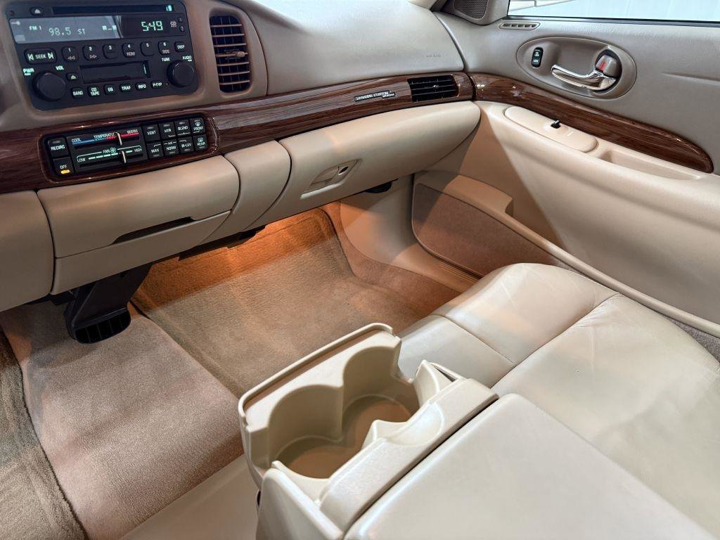 Used 2005 Buick Le Sabre Custom image 35