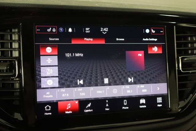 Used 2022 Dodge Durango R/T w/ Blacktop Package AWD/4WD image 31