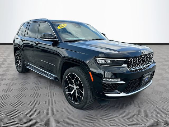 Used 2022 Jeep Grand Cherokee Summit image 3