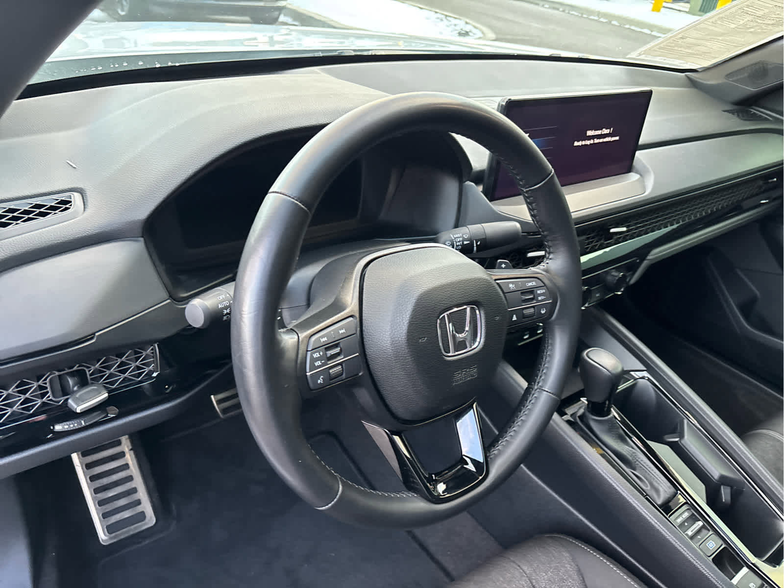 Used 2024 Honda Accord Sport image 10