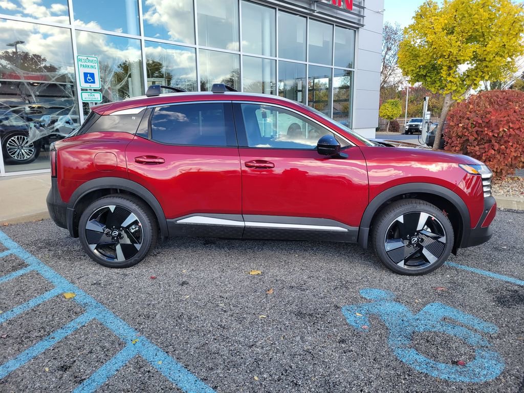 New 2026 Nissan Kicks SR w/ Cold Weather Package image 3