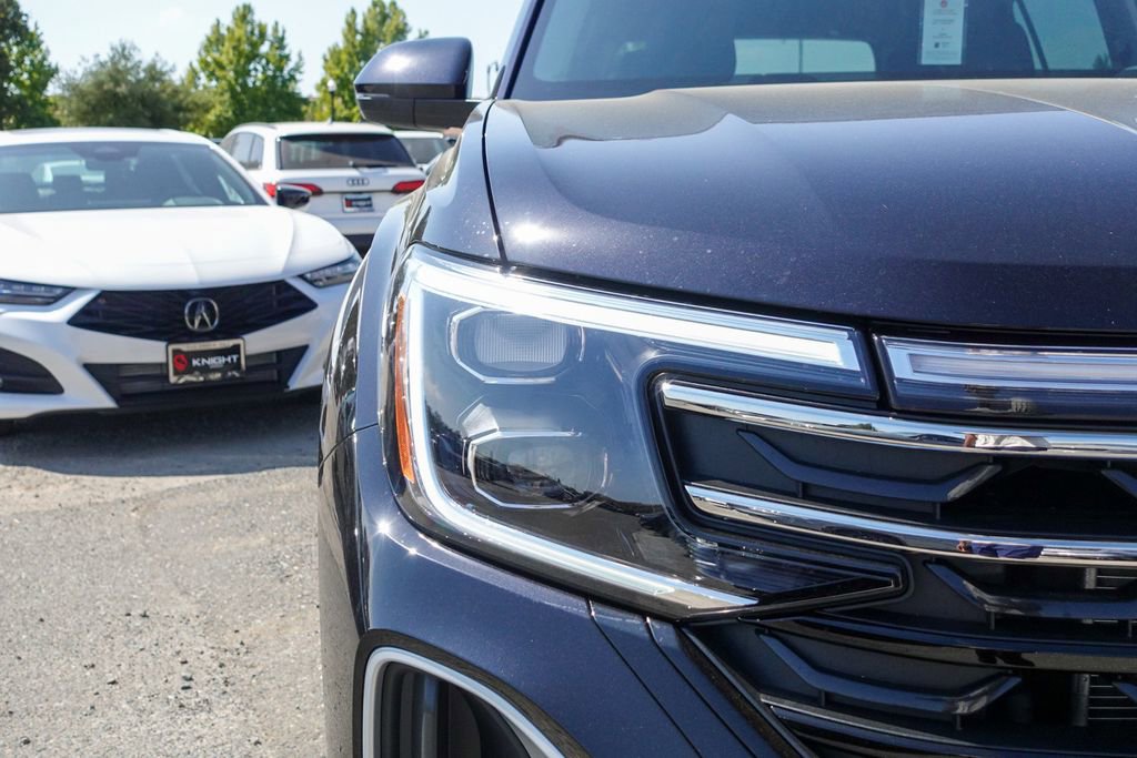 New 2026 Volkswagen Atlas Peak Edition image 7