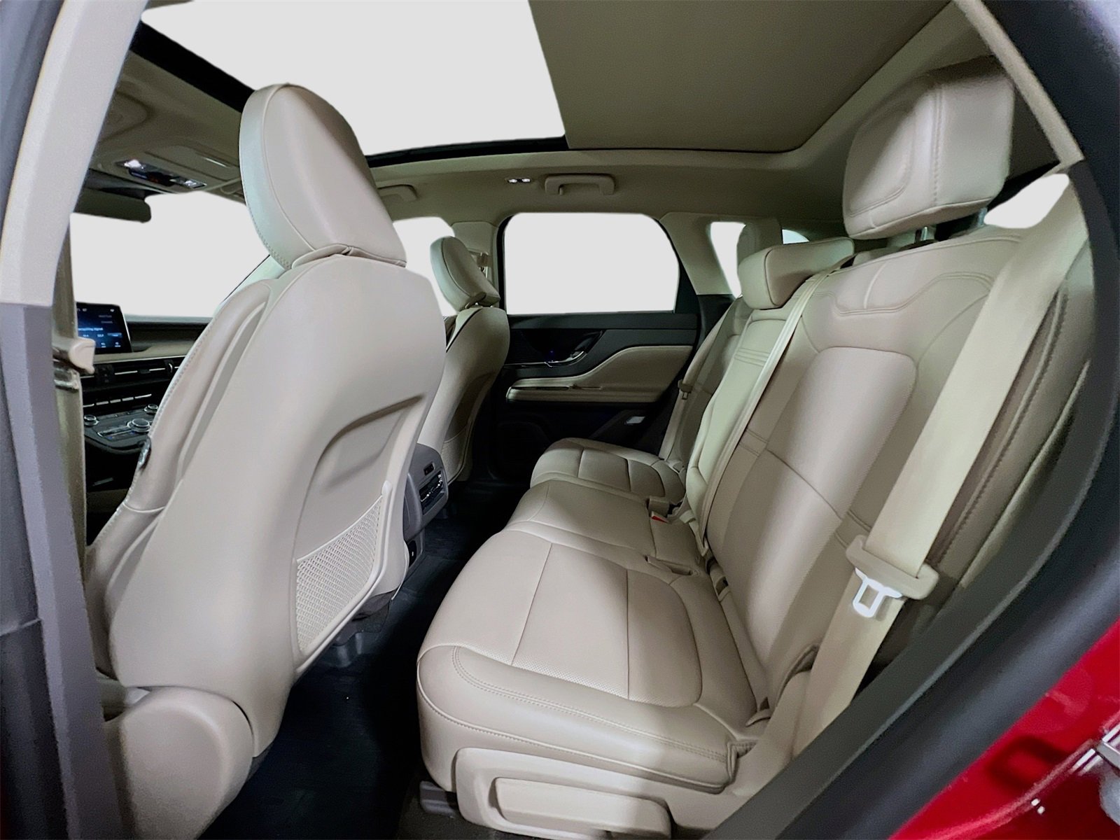 Used 2022 Lincoln Corsair Reserve w/ Elements Package image 24