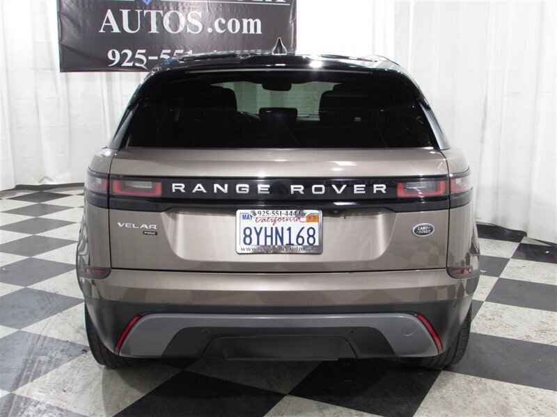 Used 2018 Land Rover Range Rover Velar AWD/4WD image 14