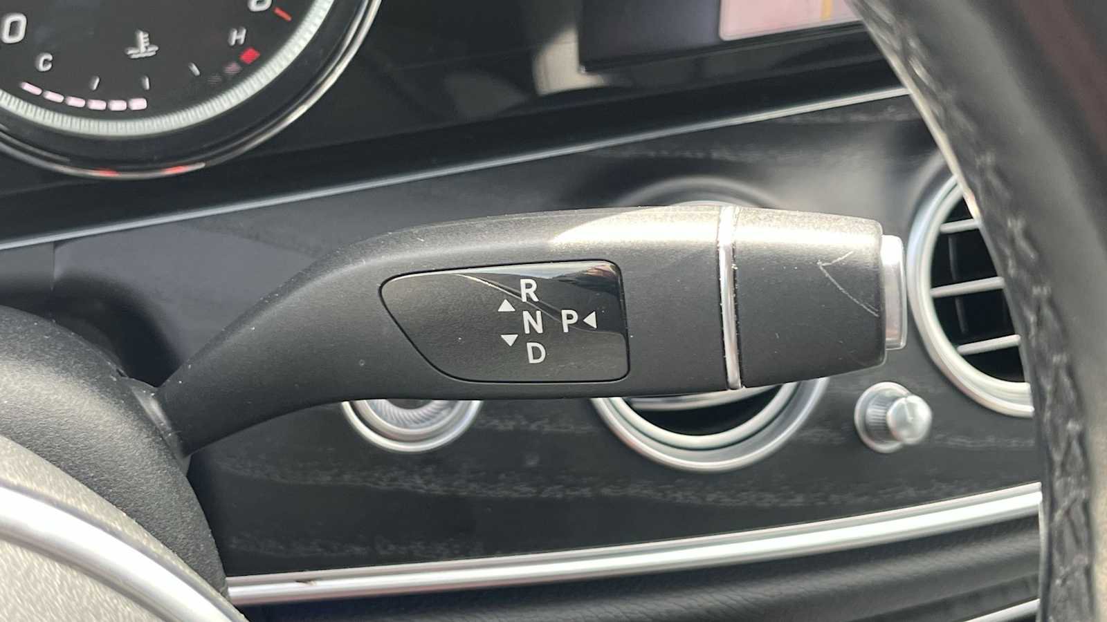 Certified 2019 Mercedes-Benz E 300 4MATIC image 48