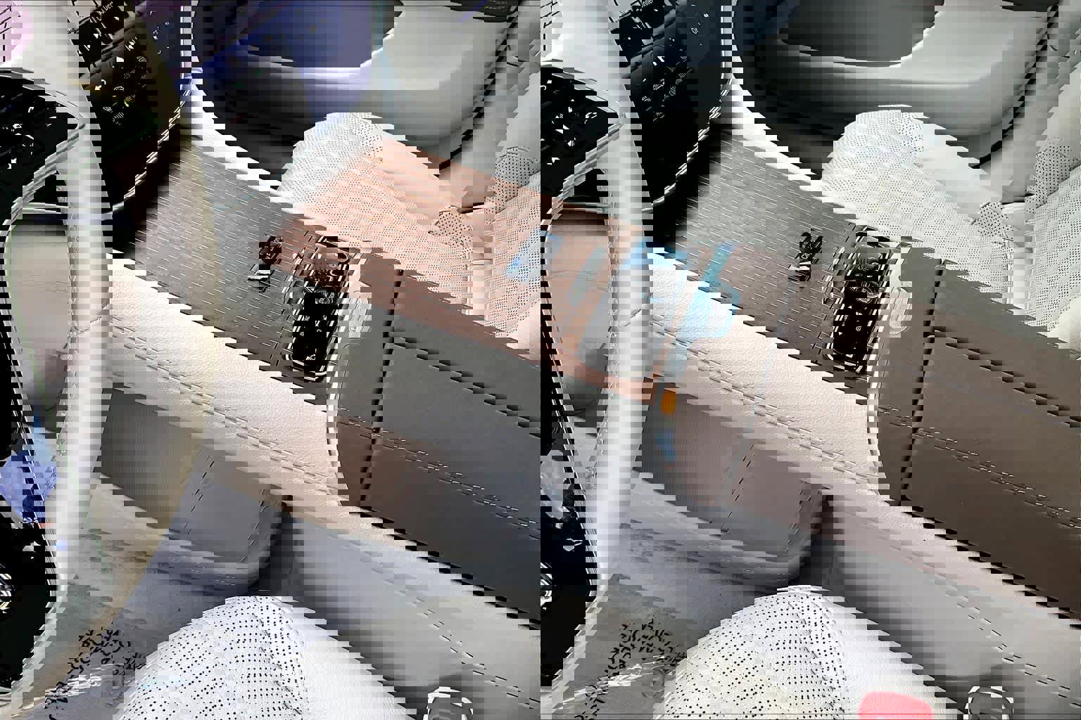 Used 2023 Mercedes-Benz EQS 580 EQS 580 image 16