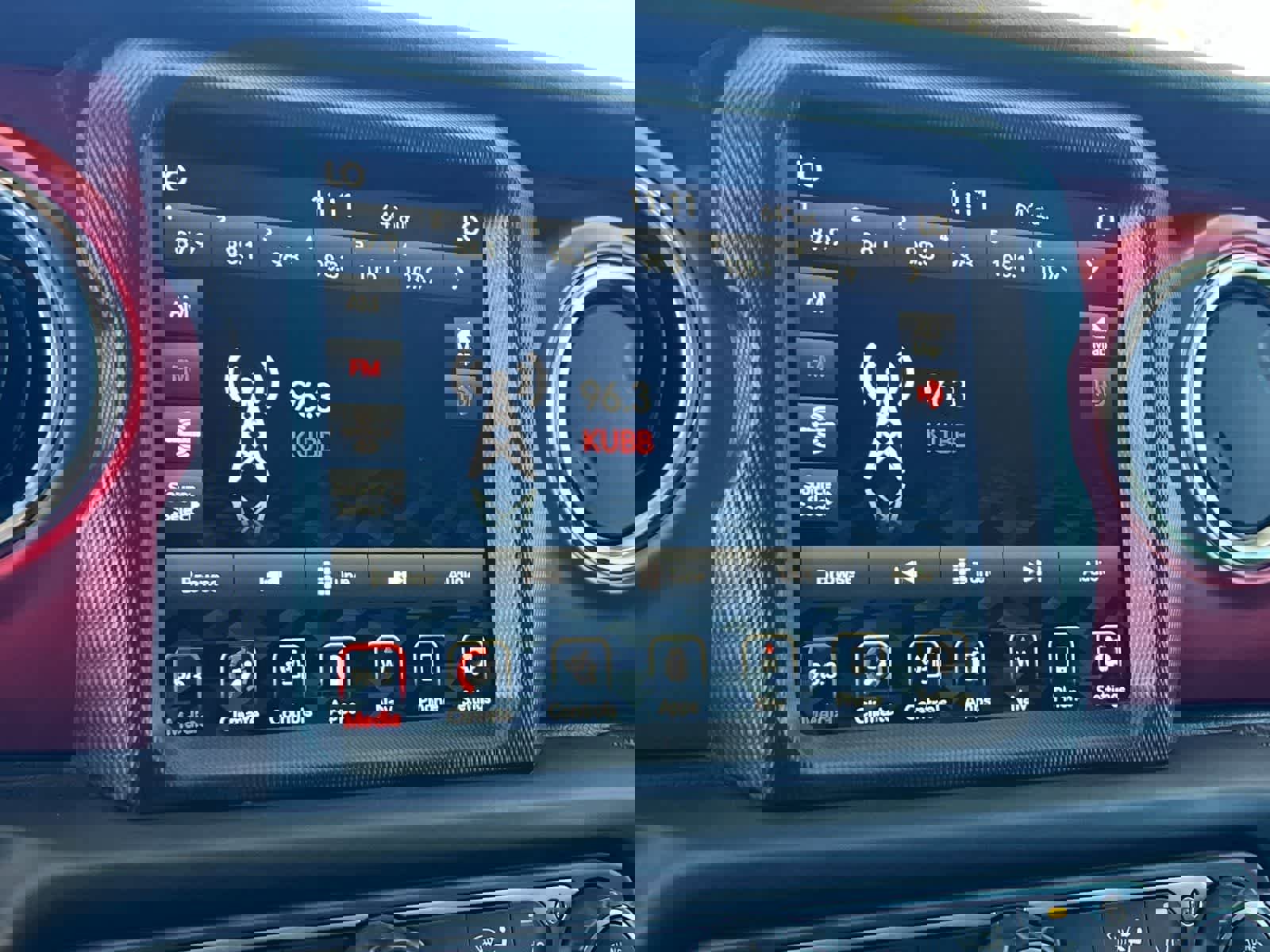 Used 2022 Jeep Gladiator Rubicon w/ LED Lighting Group image 18