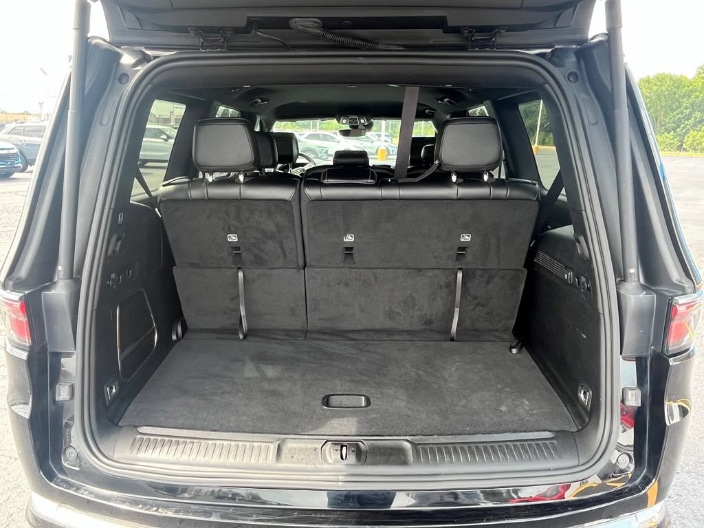 Used 2024 Jeep Wagoneer Series II w/ Flexible Seating Group AWD/4WD image 13