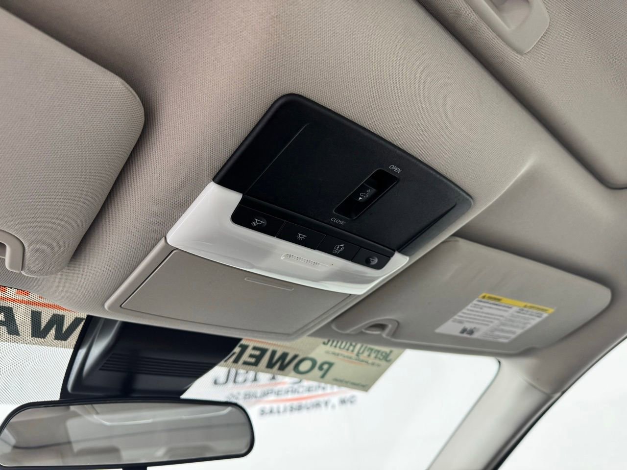 Used 2022 Nissan Altima 2.5 SV w/ SV Premium Package image 22