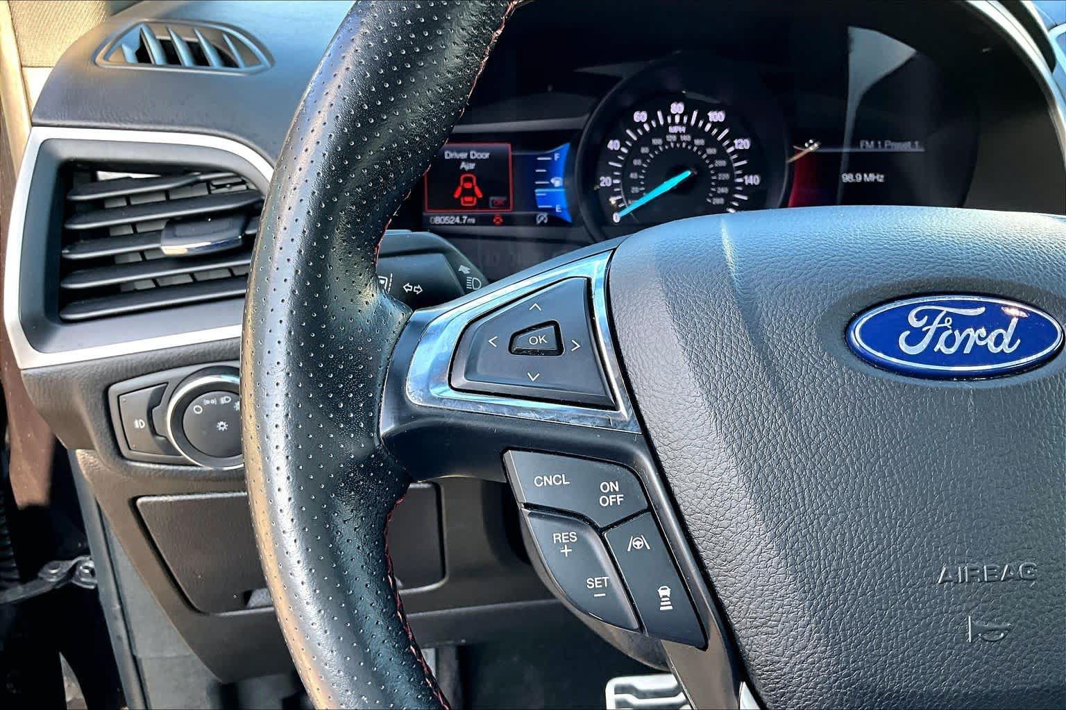 Used 2020 Ford Edge ST-Line FWD image 25