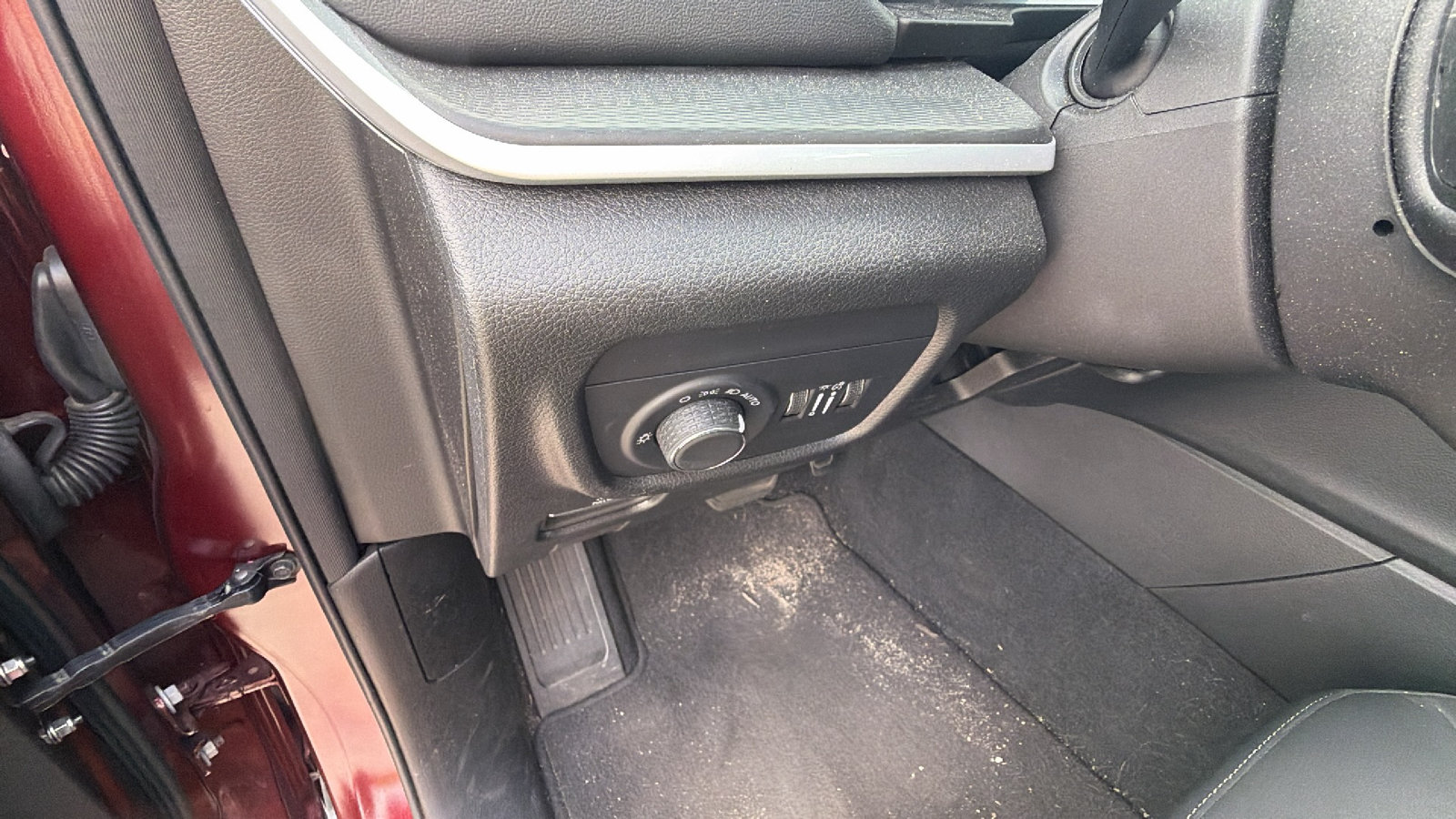Used 2024 Jeep Grand Cherokee Laredo X AWD/4WD image 26