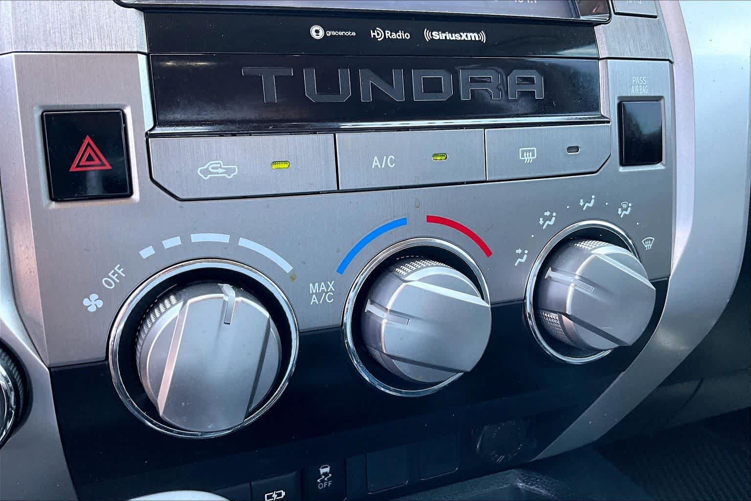 Used 2020 Toyota Tundra SR5 w/ SR5 Leather Package AWD/4WD image 32
