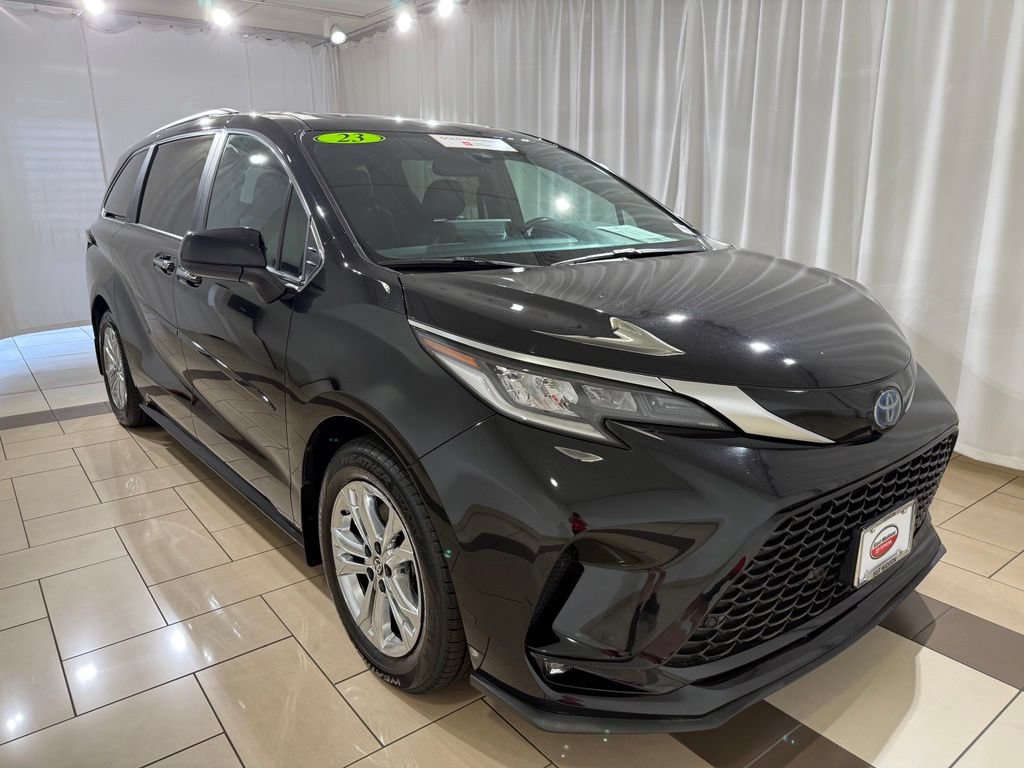 Certified 2023 Toyota Sienna XSE w/ XSE Plus Package AWD/4WD image 7