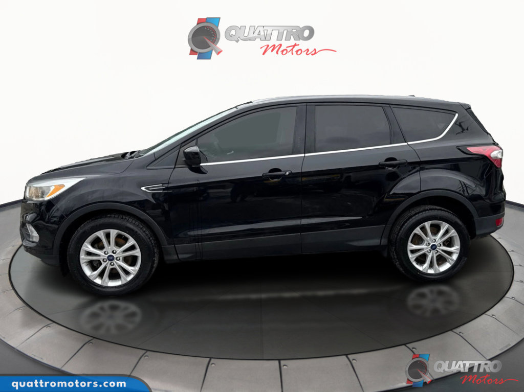Used 2017 Ford Escape SE w/ SE Cold Weather Package image 2
