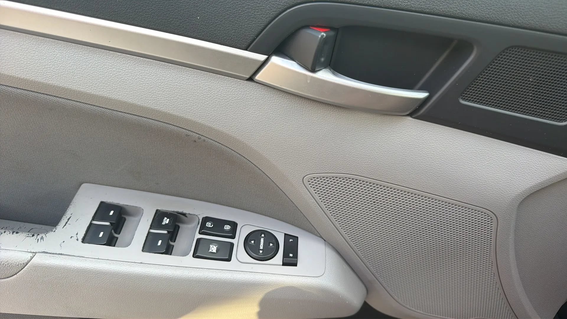 Used 2019 Hyundai Elantra Value Edition FWD image 39
