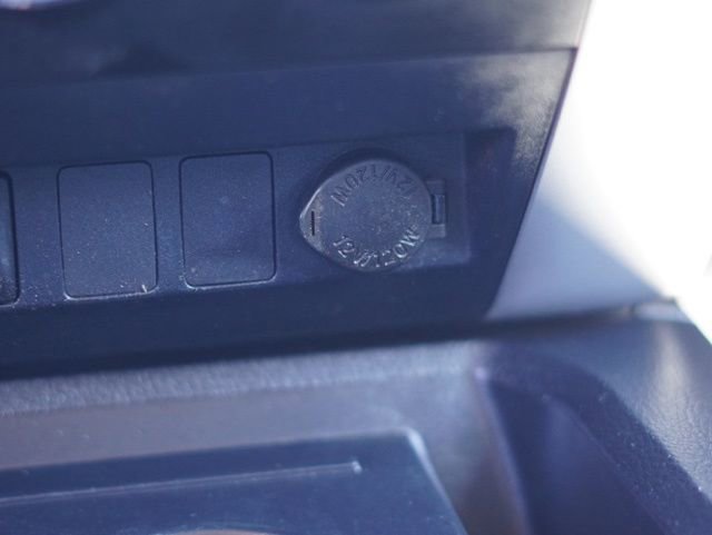 Used 2020 Toyota Tundra SR5 w/ SR5 Upgrade Package AWD/4WD image 34