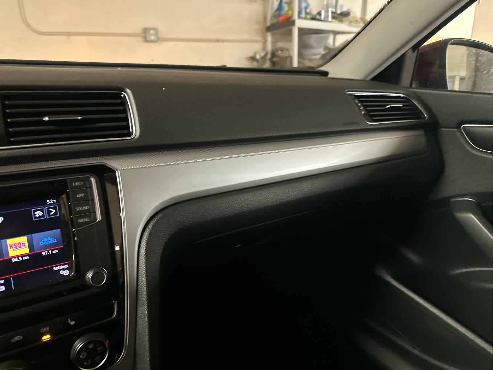 Used 2019 Volkswagen Passat 2.0T Wolfsburg image 12