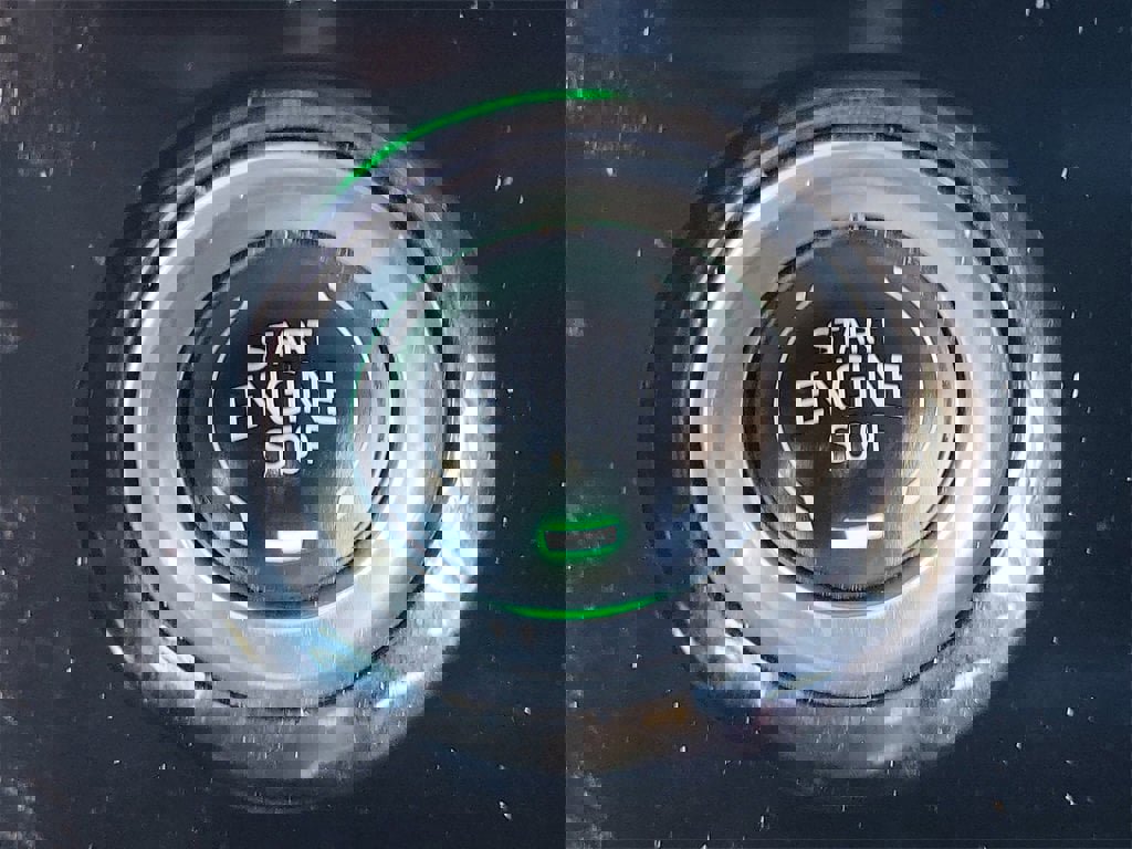 Certified 2024 GMC Sierra 1500 SLT image 25