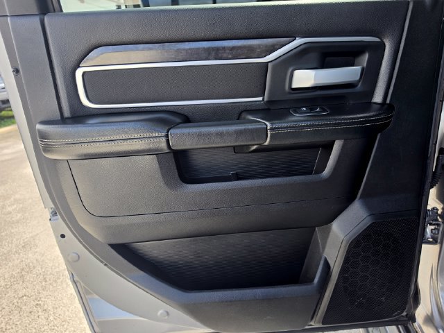 Used 2024 RAM 2500 Big Horn AWD/4WD image 21