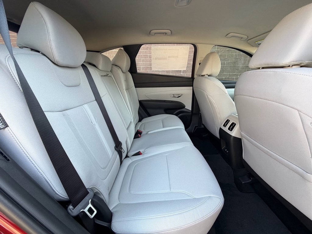 New 2026 Hyundai Tucson SEL image 21