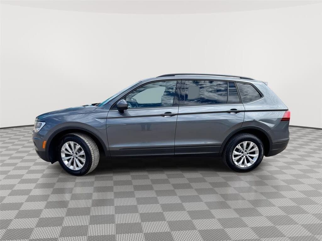 Used 2018 Volkswagen Tiguan S FWD image 4