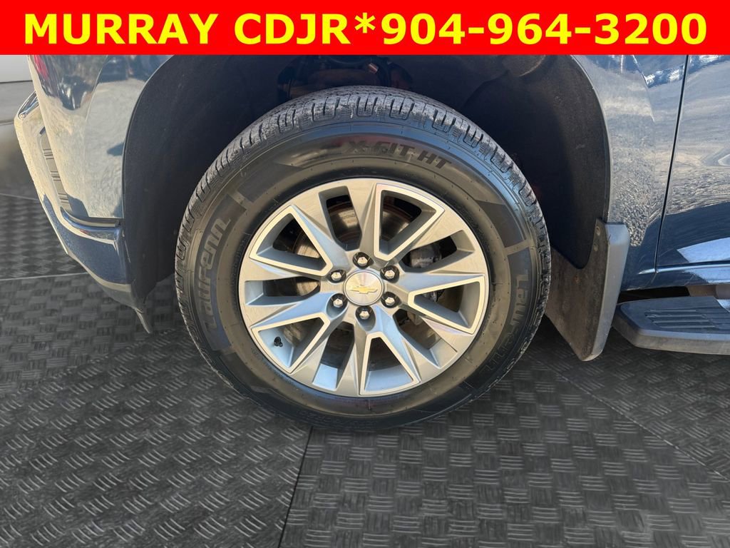 Used 2020 Chevrolet Silverado 1500 High Country w/ Technology Package image 14
