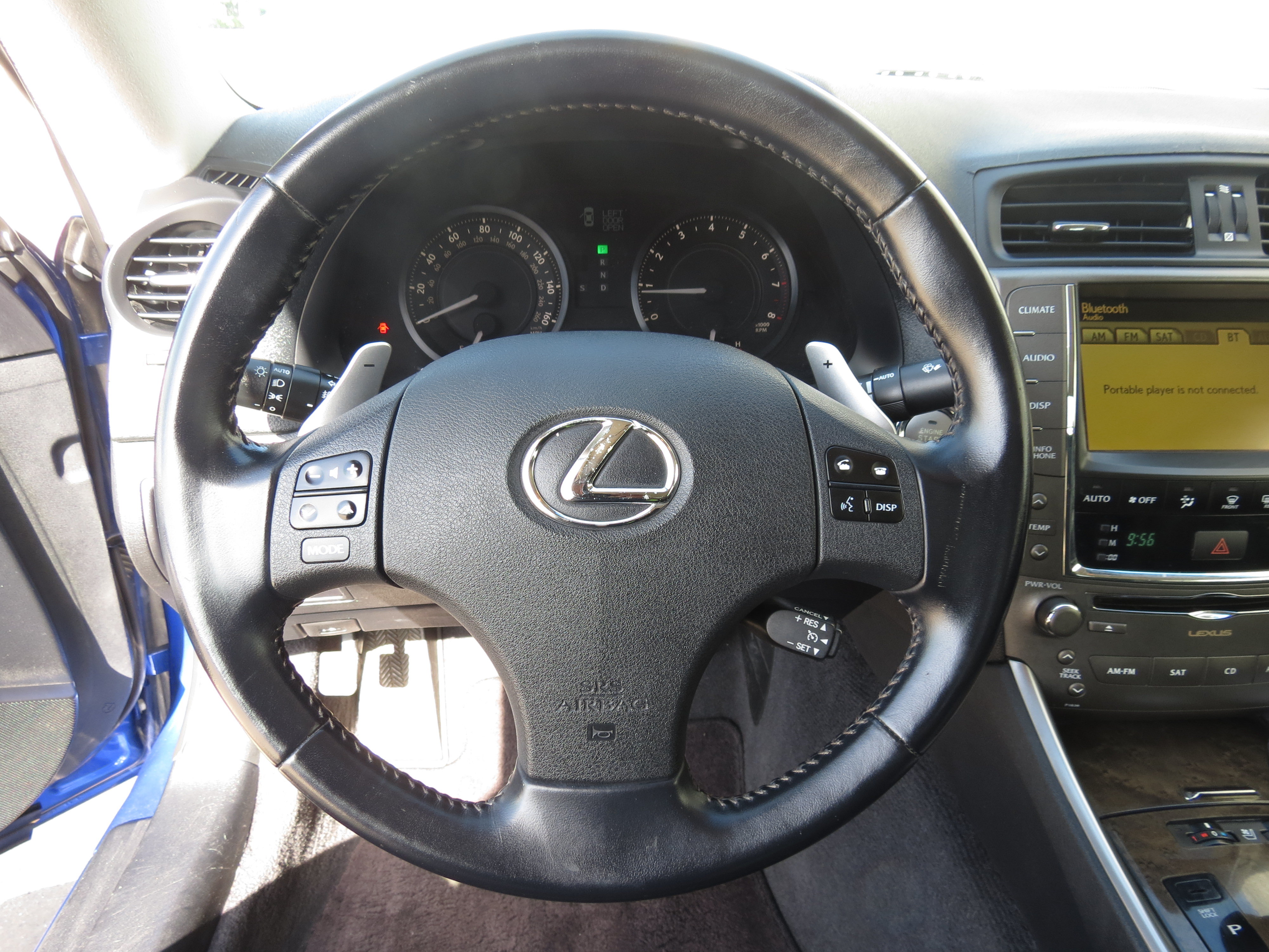 Used 2010 Lexus IS 250C RWD image 29