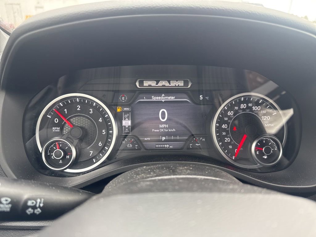 New 2026 RAM 1500 4x4 Crew Cab image 21