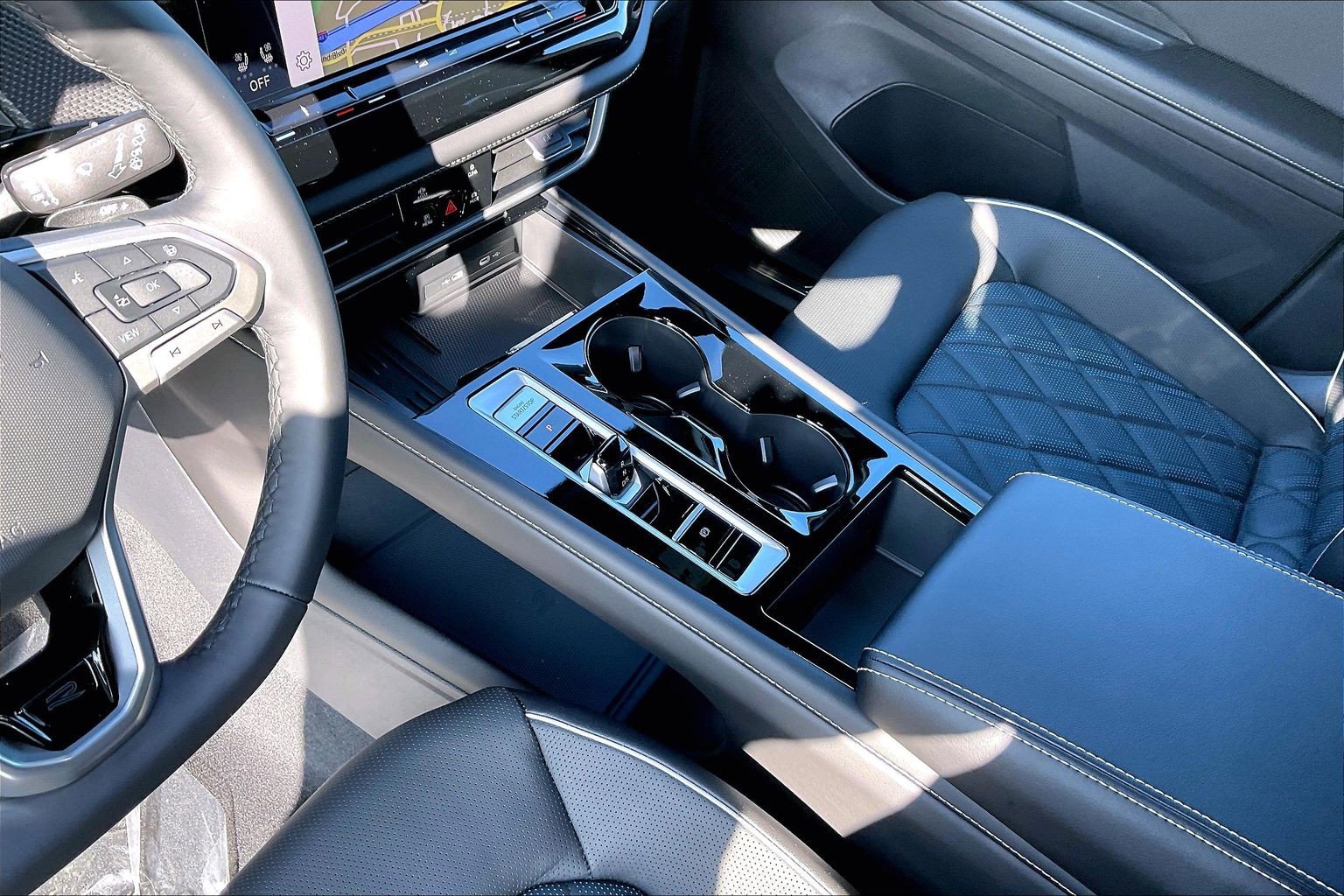 New 2026 Volkswagen Atlas Cross Sport SEL Premium R-Line image 7