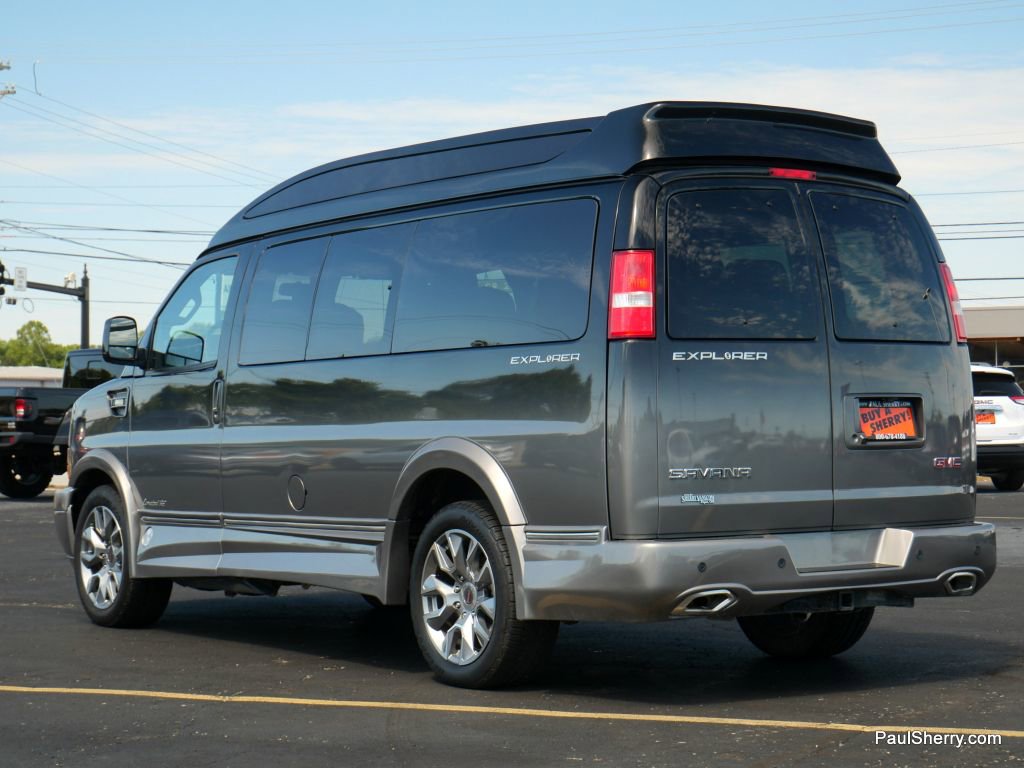 Used 2023 GMC Savana 2500 image 11