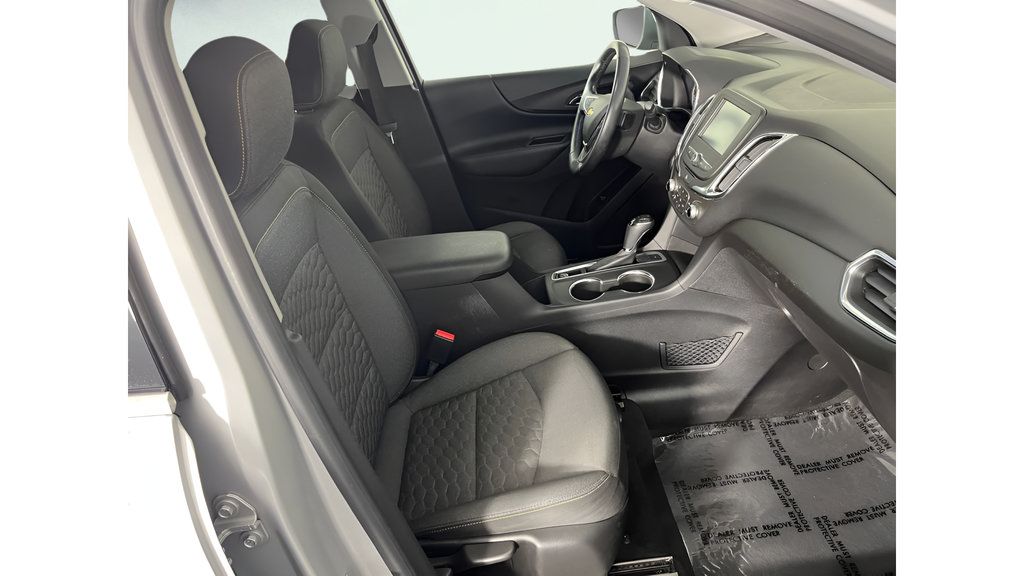 Used 2018 Chevrolet Equinox LT AWD/4WD image 16