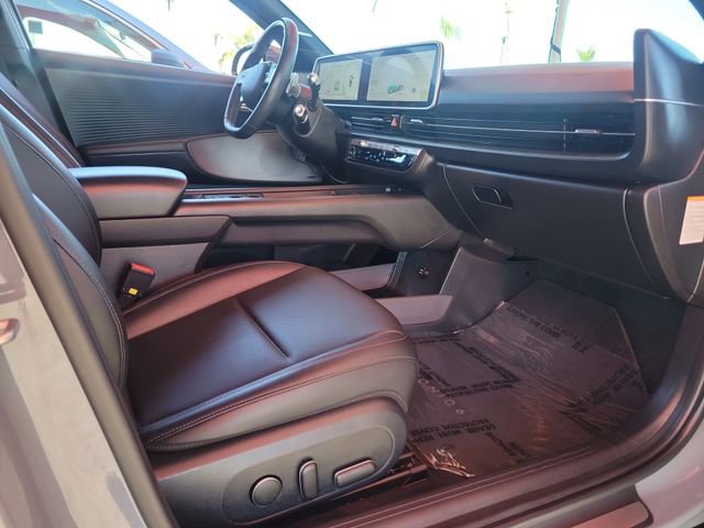 Used 2023 Hyundai Ioniq 6 Limited image 23