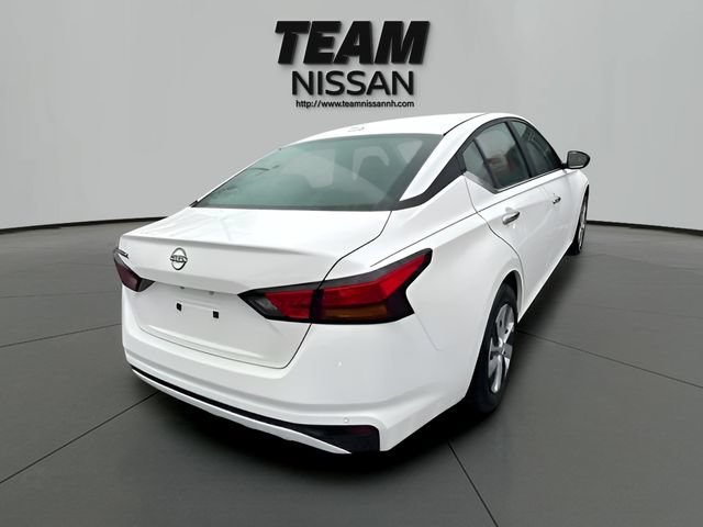 Certified 2025 Nissan Altima 2.5 S FWD image 8