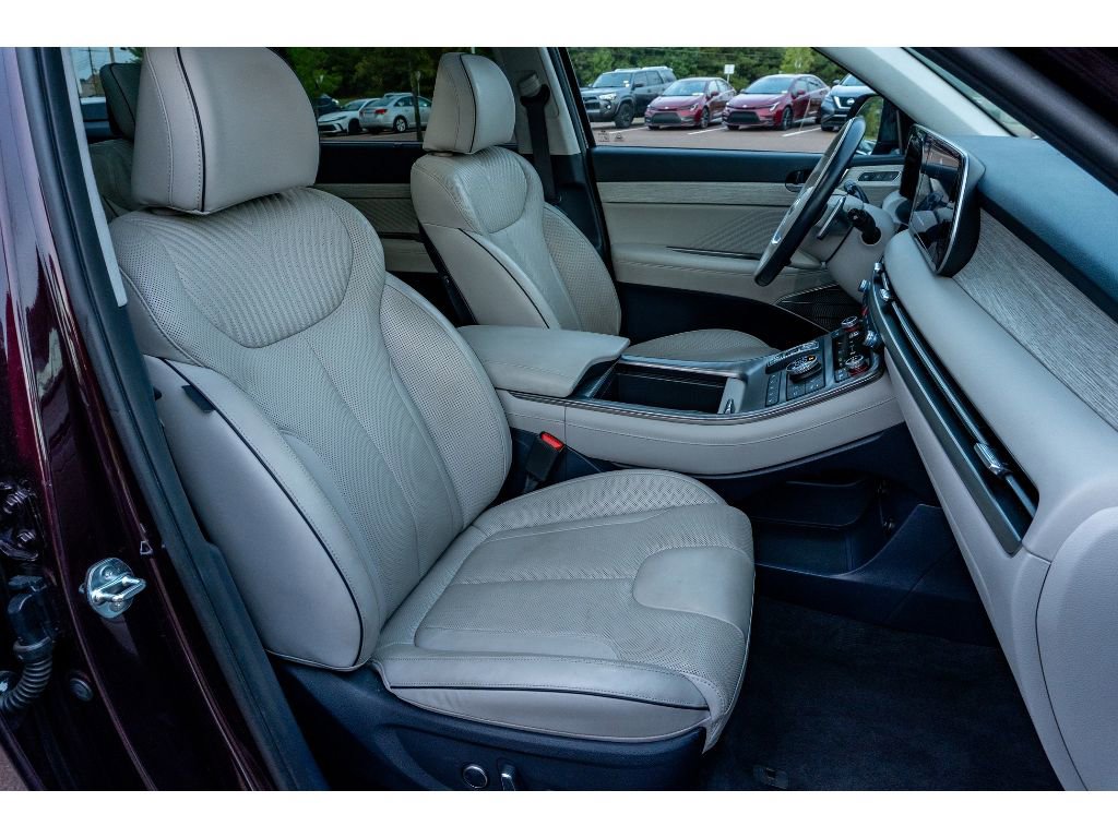 Used 2024 Hyundai Palisade Calligraphy image 25