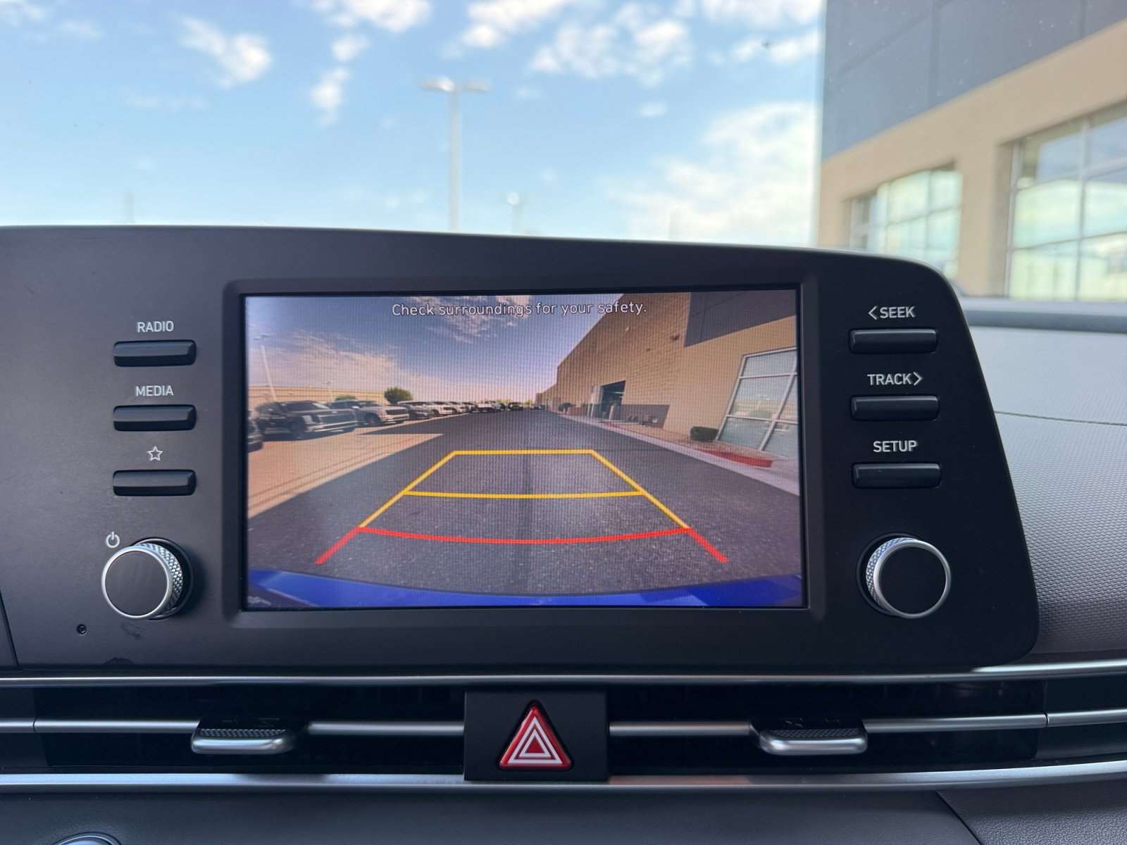 Used 2023 Hyundai Elantra SEL FWD image 29