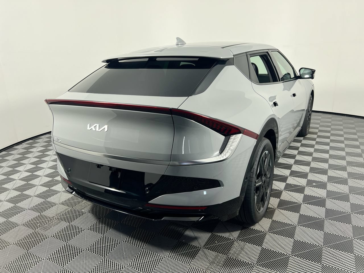 New 2026 Kia EV6 Light RWD image 3
