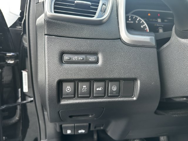 Used 2020 Nissan Murano SL w/ Moonroof Package AWD/4WD image 30