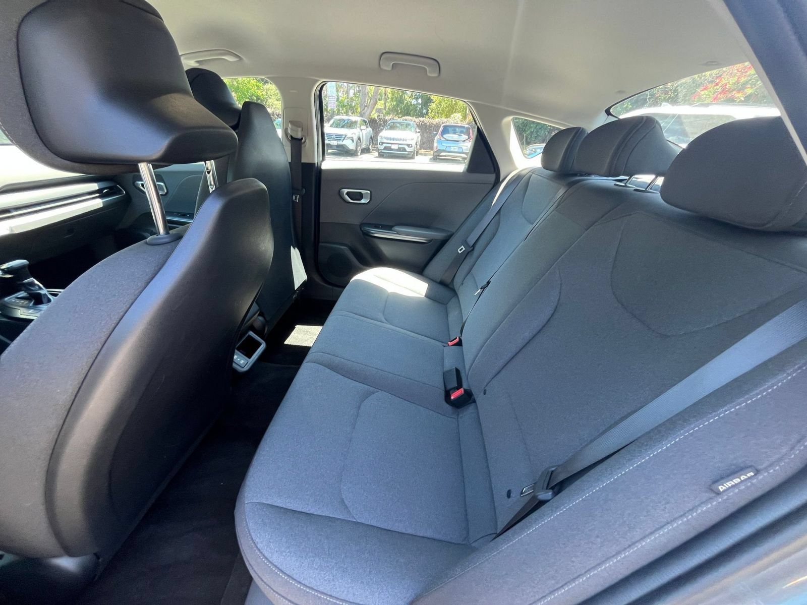 Used 2025 Kia K4 FWD image 24