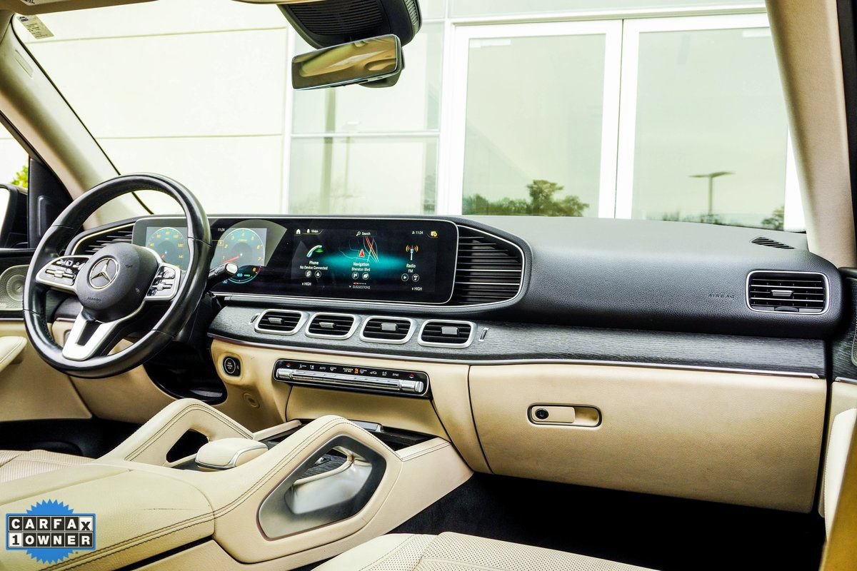 Used 2022 Mercedes-Benz GLE 580 4MATIC w/ Night Package image 18