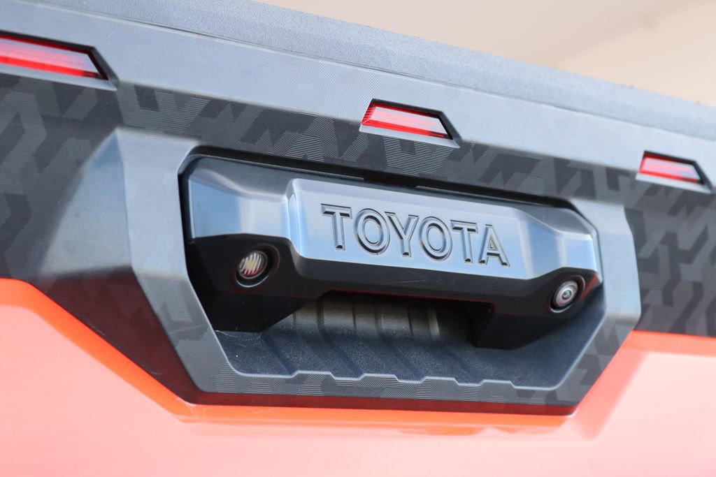 Used 2022 Toyota Tundra TRD Pro AWD/4WD image 32