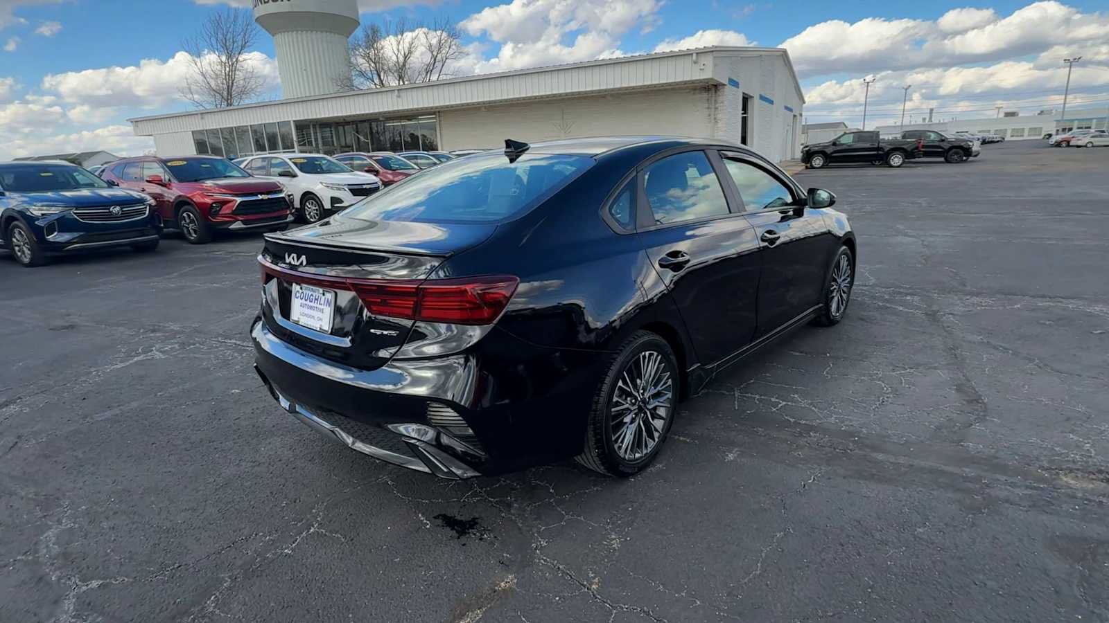 Used 2024 Kia Forte GT-Line w/ GT-Line Premium Package FWD image 8