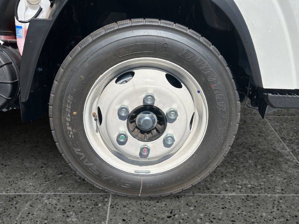 New 2024 Chevrolet Low Cab Forward RWD image 9