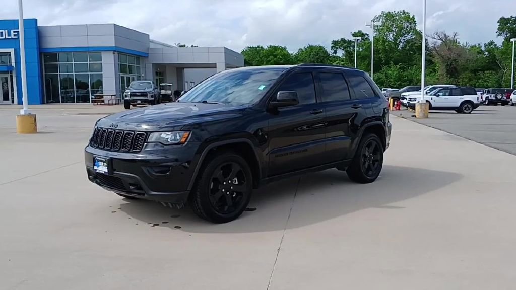 Used 2021 Jeep Grand Cherokee Freedom Edition RWD image 4