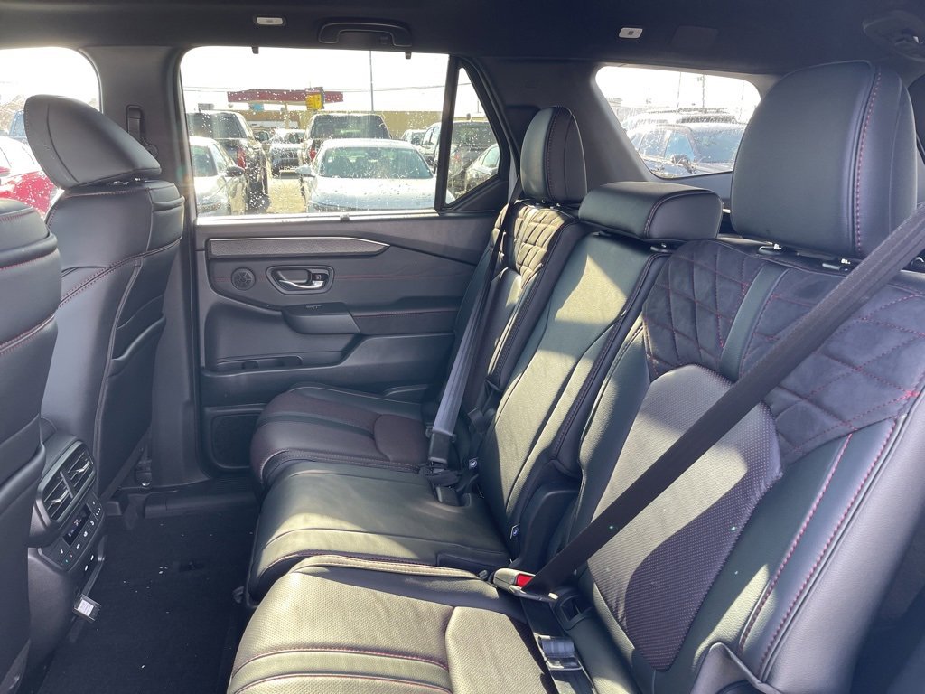 New 2026 Honda Pilot Black Edition image 21